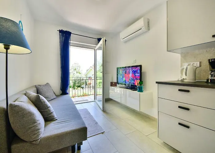 アパート Beni-2 By Interhome マトゥリ