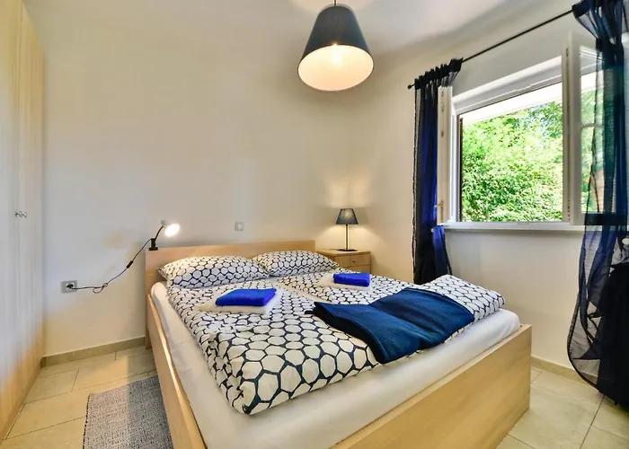 Beni-2 By Interhome *